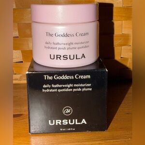 Ursula The Goddess Cream Daily Moisturizer No Parabens Sulfates Pthylates.  PC